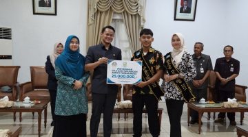 25 Juta Gaji Dan Tunjangan Bupati Purbalingga Di Serahkan Kakang Mbekayu 2025