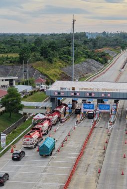 Potongan Tarif Tol: Mendorong Ekonomi dan Mobilitas Libur Idul Adha