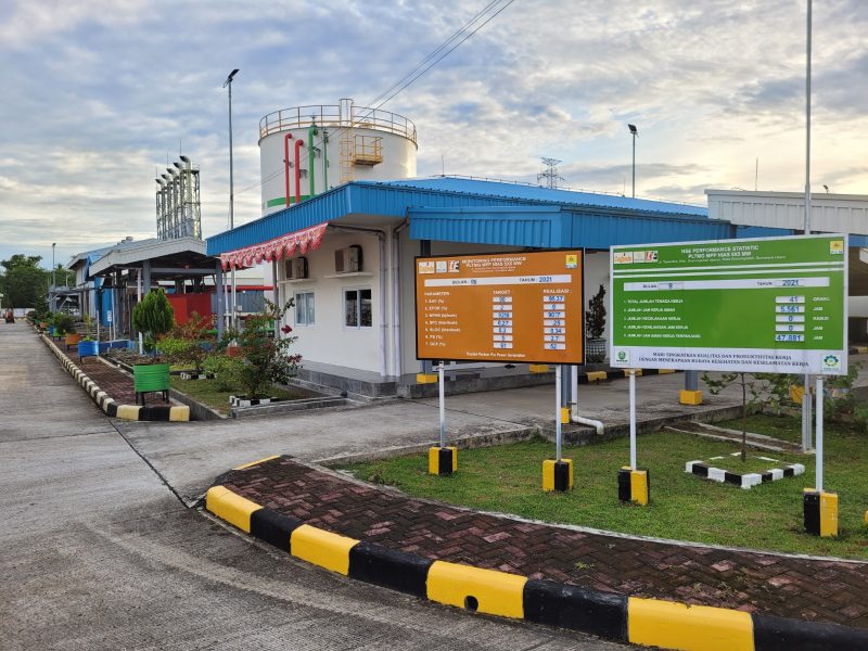 PLTMG Nias merupakan  tulang punggung sistem kelistrikan Pulau Nias dengan kontribusi pasokan lebih dari 60% kebutuhan listrik di wilayah tersebut.