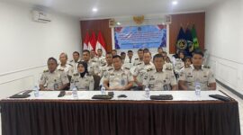 Kalapas Brebes, Gowim Mahali bersama jajaran mengikuti apel awal tahun 2026 bersama Kemenimipas secara virtual pada Senin (5/1/2026). (Fot: doc humas Lapas Brebes)