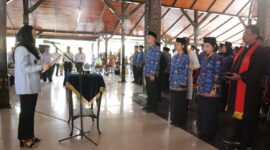 Bupati Brebes Hj Paramitha Widya Kusuma SE MM melantik 156 Aparatur Sipil Negara (ASN). Foto: ist
