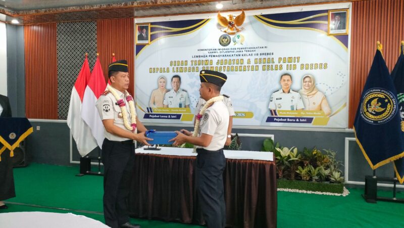 Pisah sambut kalapas Brebes di aula Lapas Brebes. Foto: dok humas