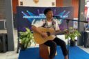Peserta LABRE Idol 2026 tampil membawakan lagu di Lapas Kelas IIB Brebes, Selasa (21/4/2026). Foto: dok humas

 