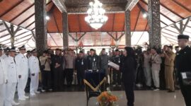 Pelantikan 14 kepala desa hasil Pemilihan Kepala Desa Pergantian Antar Waktu (PAW) oleh Bupati Brebes Paramitha Widya Kusuma di Pendopo Kanjengan, Brebes, Senin, (20/4/ 2026). Foto: ist