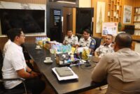 Kepala Lapas Kelas IIB Brebes, Mudo Mulyanto Silaturahim dengan Kapolres AKBP Lilik Ardiansyah membahasa Penguatan Keamanan dan Ketertiban. (Foto: Ist)