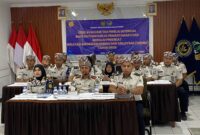 Kalapas Brebes Mudo Mulyanto bersama jajaran pegawai ikuti desk evaluasi TPI via daring. Foto: lensabumi/ist