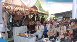 Menteri PKP Maruarar Sirait menyampaikan kuota rumah subsidi di Jateng meningkat dari 25 ribu unit menjadi 50 ribu unit saat kunker di Brebes pada Sabtu, (9/5). Foto: Lensabumi/ist