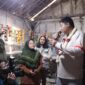 Menteri Maruarar Sirait bersama Gubernur Jateng dan Bupati Paramitha meninjau komdisi rumah milik warningsih, Sabtu (9/5). Foto: lensabumi/ist