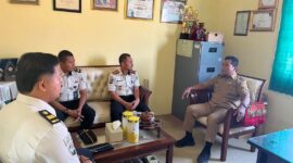 Kalapas Brebes Mudo Mulyanto bertemu Kepala Dinas Kesehatan Daerah Kabupaten Brebes, dr. Heru Padmonobo, dalam rangka memperkuat sinergi pelayanan kesehatan bagi warga binaan Lapas Brebes. Foto: Ist
