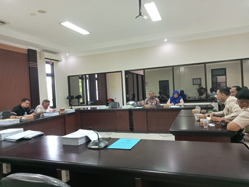 Pengurus Formagi menggelar audiensi dengan komisi III DPRD Brebes, Kamis (30/7). Fot: ist
