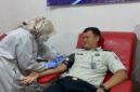 Petugas Lapas Brebes mengikuti kegiatan donor darah dalam rangka memperingati HUT ke-81 Kemerdekaan Republik Indonesia di Kantor UDD PMI Kabupaten Brebes, Rabu (12/8/2026). Foto: doc Humas Lapas/Lensabumi
