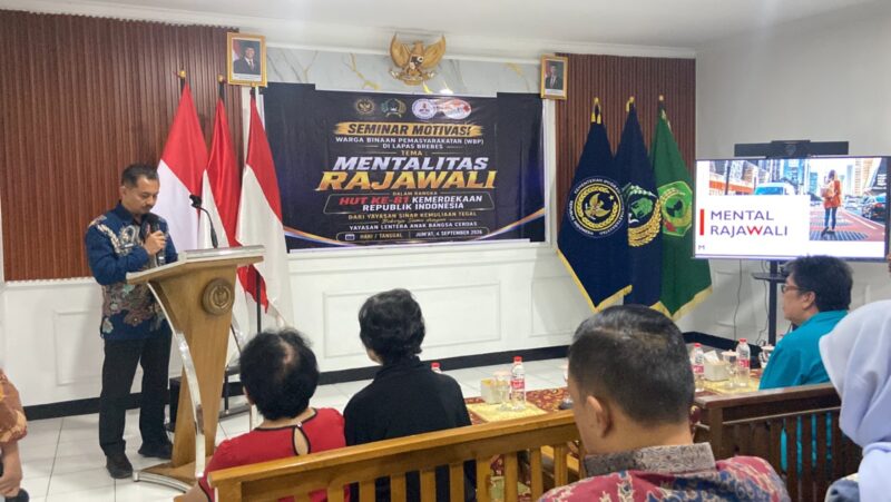 Kalapas Brebes, Mudo Mulyanto memberikan sambutan kegiatan seminar. Foto: ist