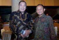 Pamor Wicaksono anggota DPRD Brebes bersama Sarmuji. Foto: istimewa

 

 