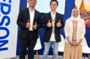Virdyansas Priyo Pratomo -  Assistant Manager Presales Engineer
- Ario Aditya - Head of Vertical Business
- Nuzul Quraini Diandra - Product Marketing SureColor V-4000