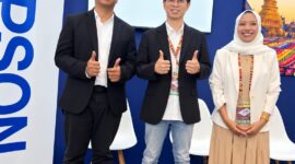 Virdyansas Priyo Pratomo -  Assistant Manager Presales Engineer
- Ario Aditya - Head of Vertical Business
- Nuzul Quraini Diandra - Product Marketing SureColor V-4000